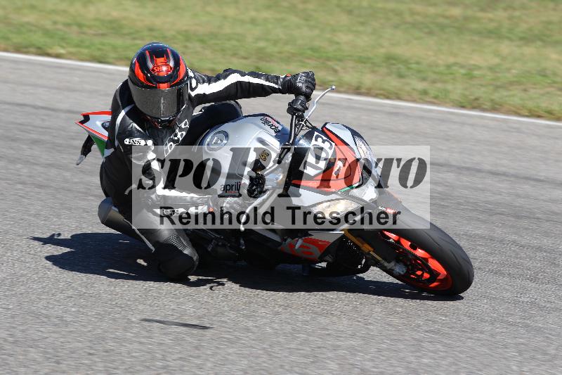 Archiv-2025/48 25.08.2025 Cornu Master School ADR/rot-rouge/103